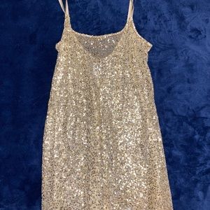 🐞 2/$15 FREE PEOPLE GOLD DRESS